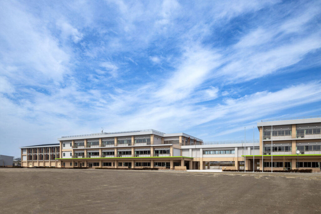 みどりの南中学校
